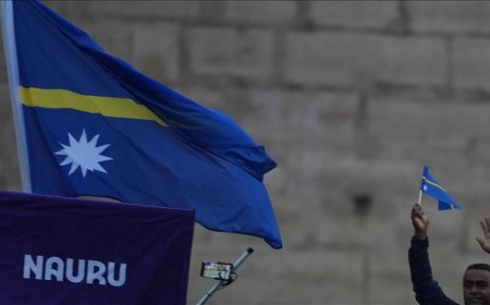 Dünyanın en küçük ülkelerinden biri adını değiştirdi